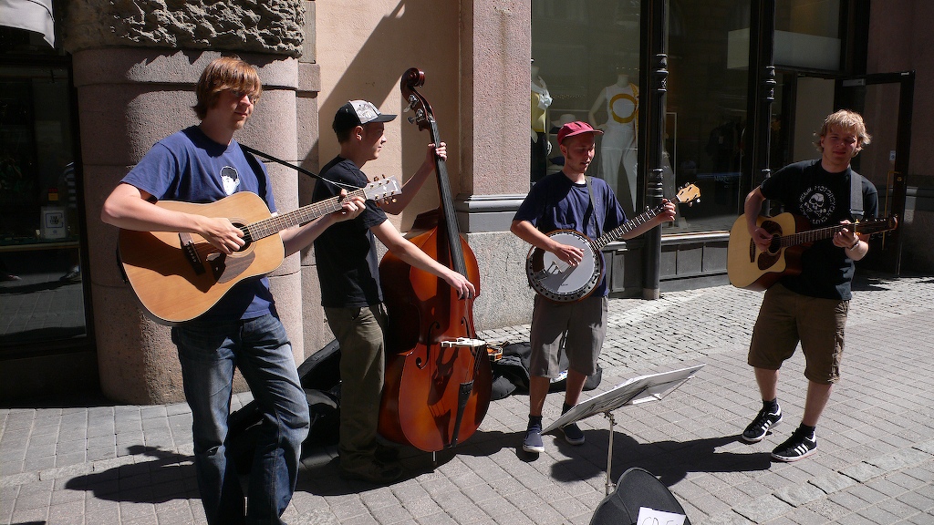 Does Live Music Belong in the Public Space in Prague?